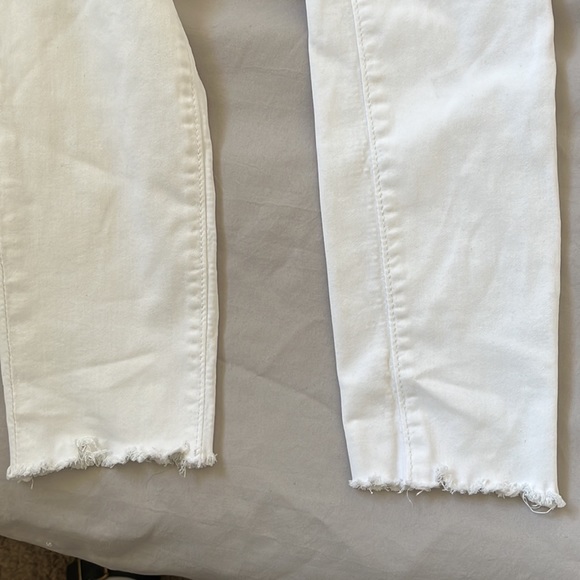 American Eagle white skinny jean/jeggings - Picture 2 of 4